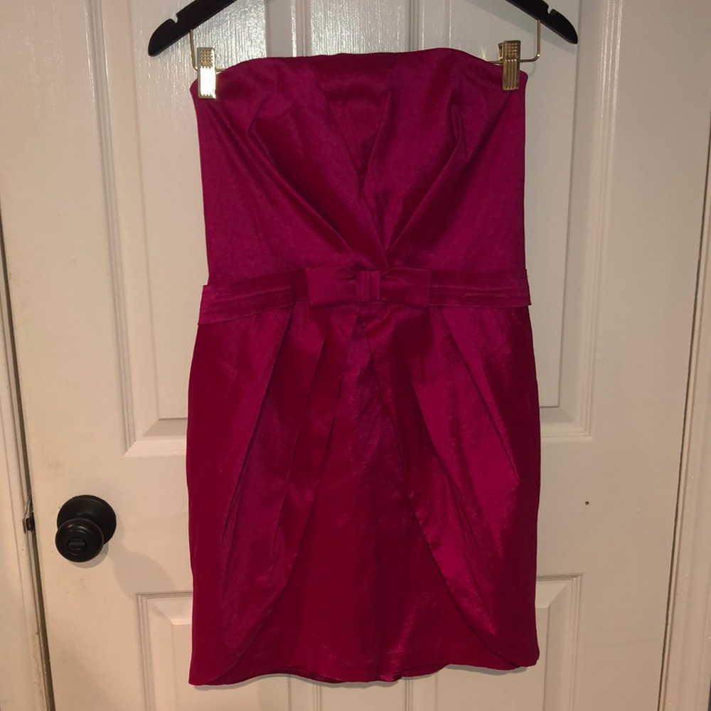fuchsia strapless dress